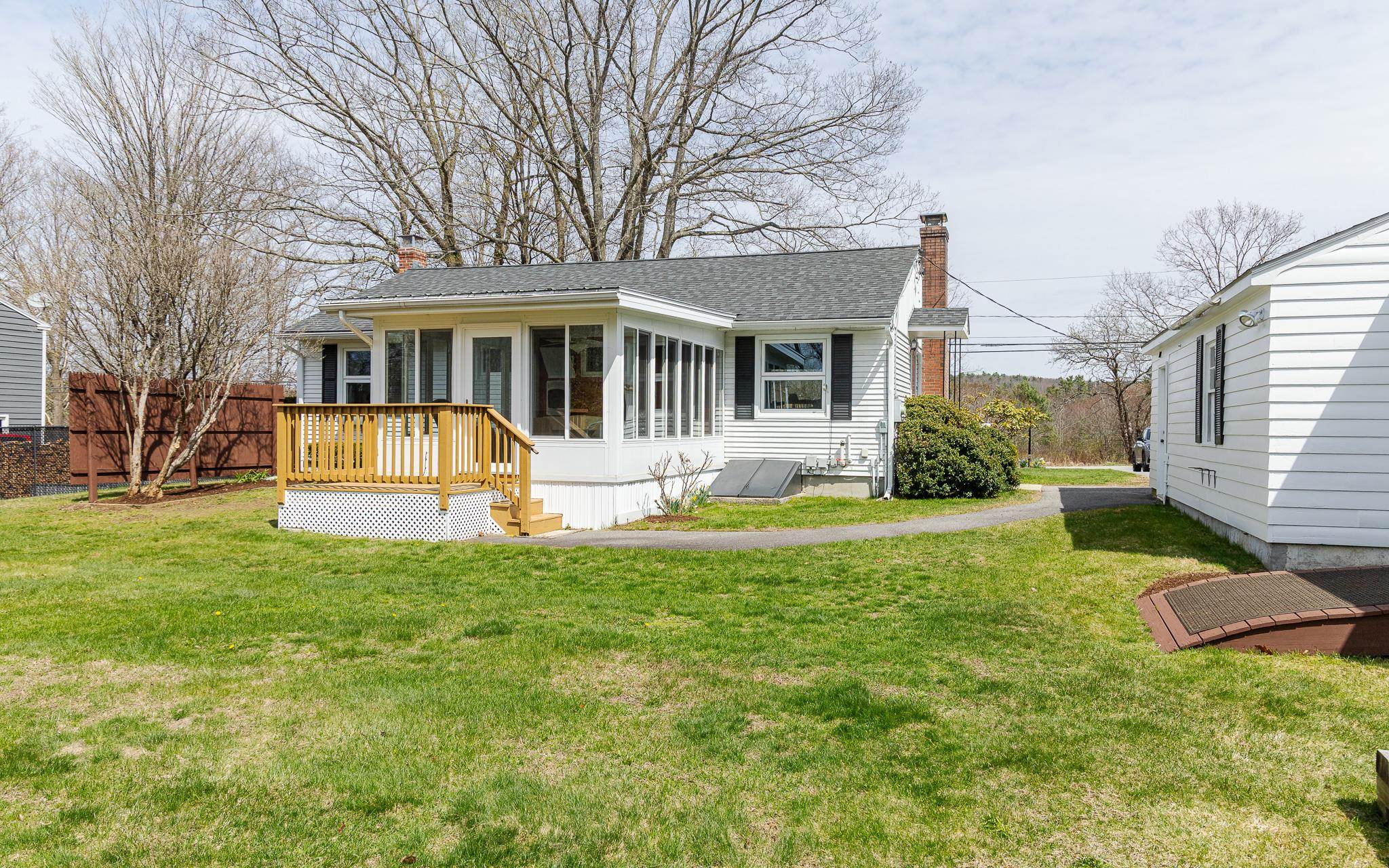 484 Chapman Road Keene, NH 03431 - Photo 27 of 29