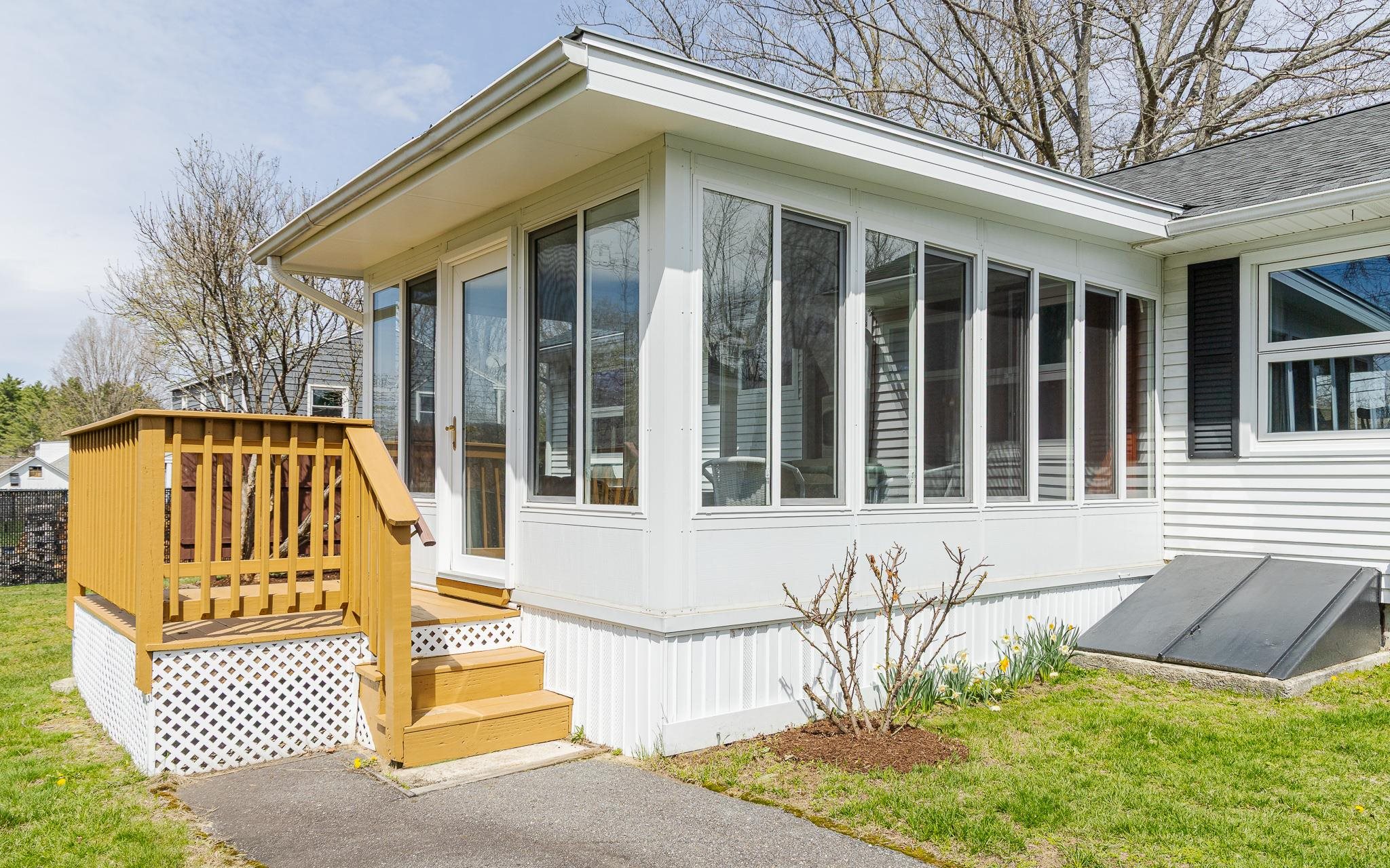 484 Chapman Road Keene, NH 03431 - Photo 3 of 29