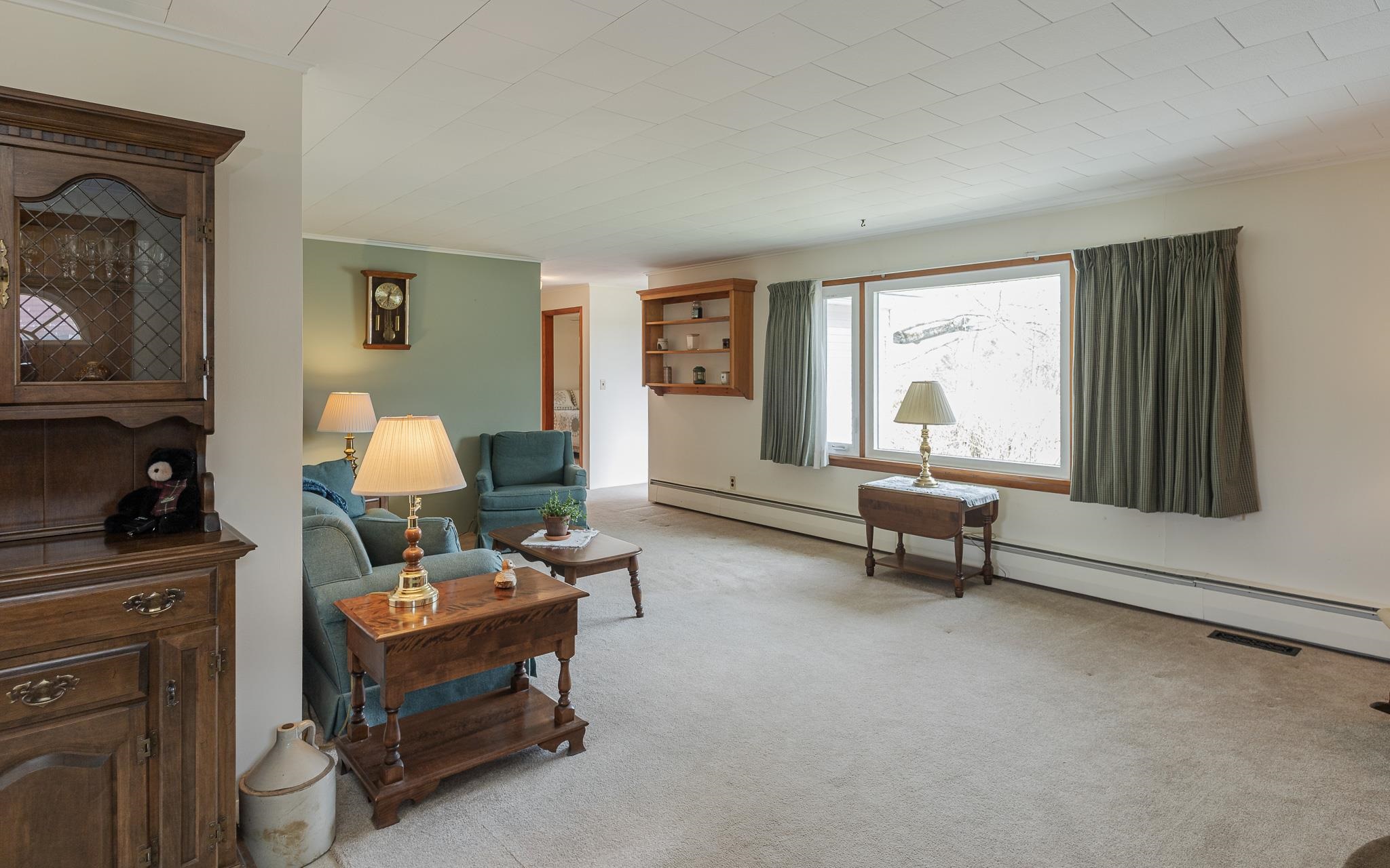 484 Chapman Road Keene, NH 03431 - Photo 6 of 29