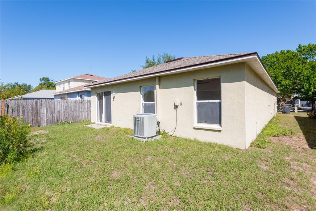 11813 Prickly Pear Way Seffner, FL 33584 - Photo 24 of 24 a view of a house with backyard