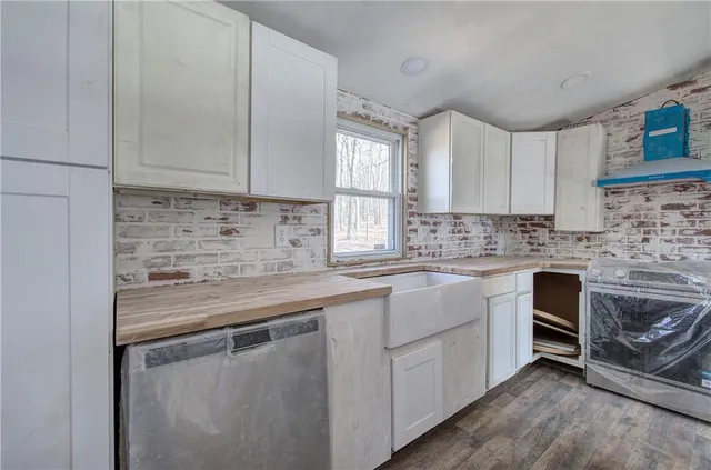 $350,000 | 676 Flowery Branch Road, Kingston, GA 30145