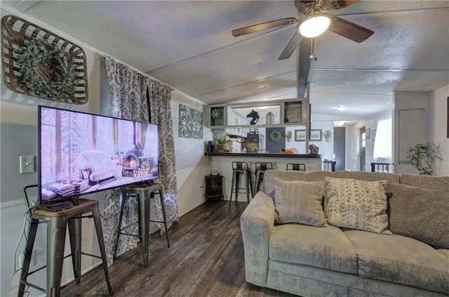 $350,000 | 676 Flowery Branch Road, Kingston, GA 30145