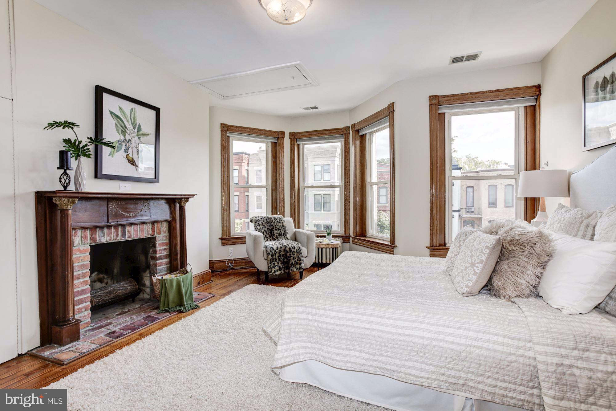414 4th Street Northeast Washington, DC 20002 - Photo 13 of 44 Master bedrom