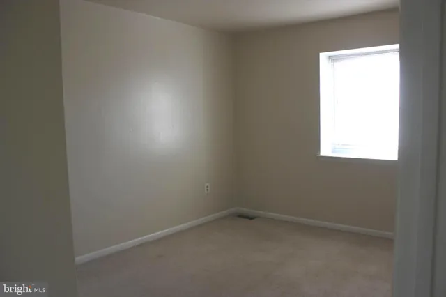 $2,500 | 7438 Ardglass Drive, Lorton, VA 22079