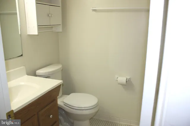 $2,500 | 7438 Ardglass Drive, Lorton, VA 22079