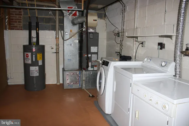 $2,500 | 7438 Ardglass Drive, Lorton, VA 22079