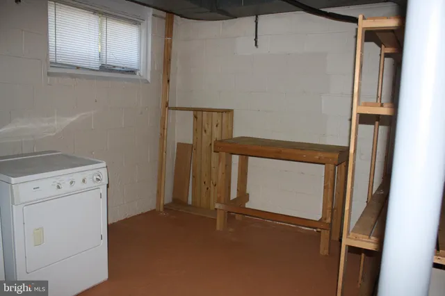 $2,500 | 7438 Ardglass Drive, Lorton, VA 22079