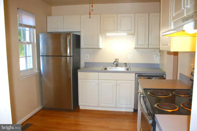 $2,500 | 7438 Ardglass Drive, Lorton, VA 22079