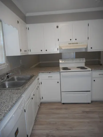 $1,390 | 2825 Crosscreek Road, Hephzibah, GA 30815