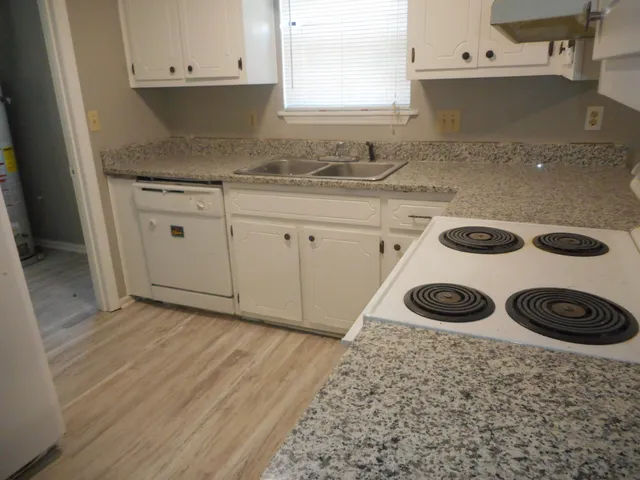 $1,390 | 2825 Crosscreek Road, Hephzibah, GA 30815