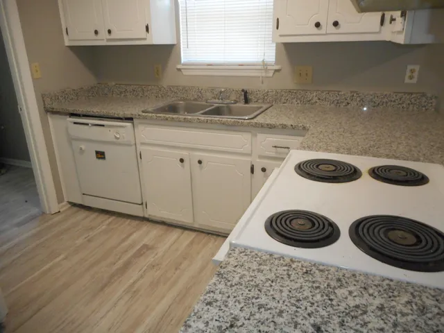 $1,390 | 2825 Crosscreek Road, Hephzibah, GA 30815