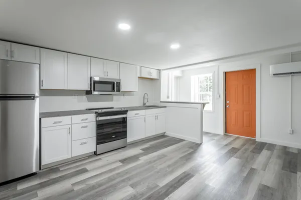 $1,210,000 | 5640 Highway 41, Unit 114, Jasper, TN 37347