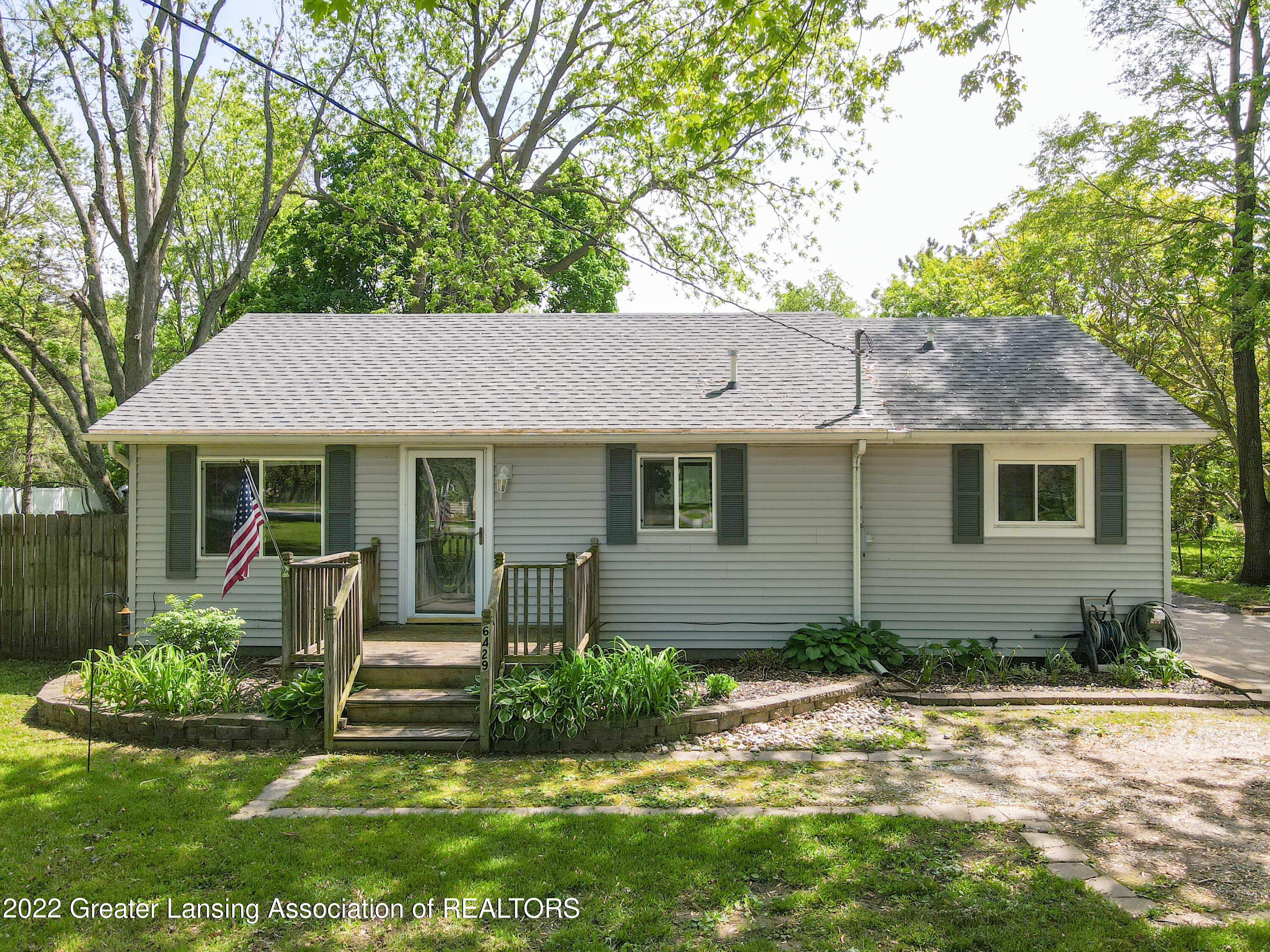 6429 Bishop Road Lansing, MI 48911 - Photo 22 of 31 6429_Bishop_Rd-4