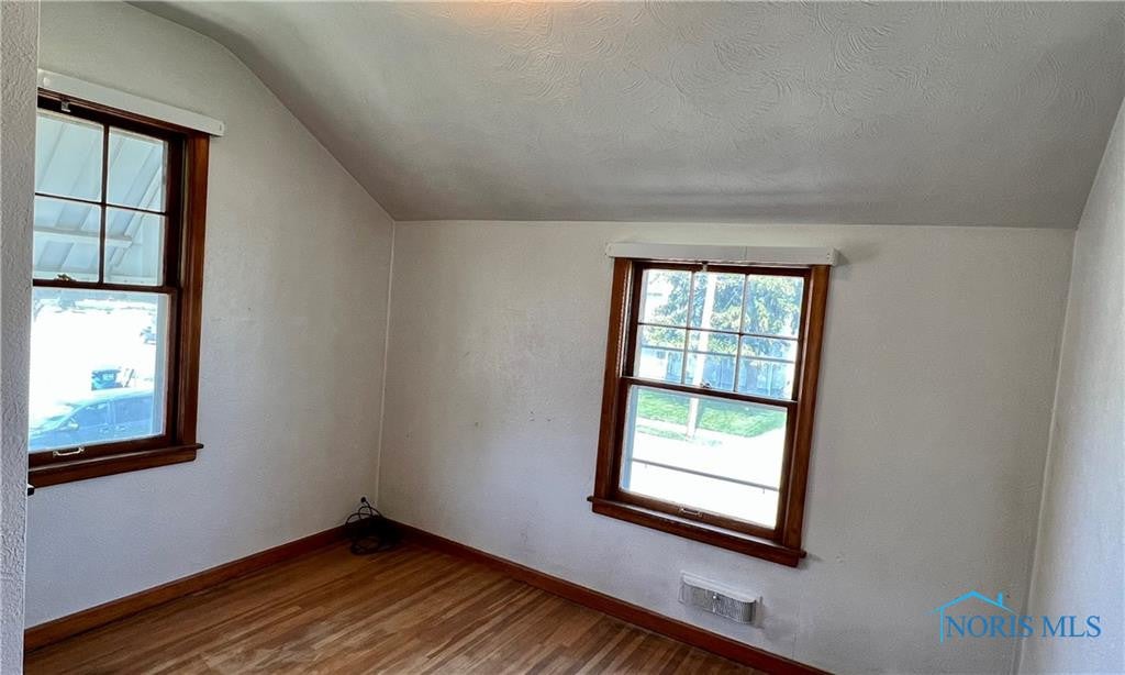 943 Alvison Road Toledo, OH 43612 - Photo 12 of 20 Gallery Image 12