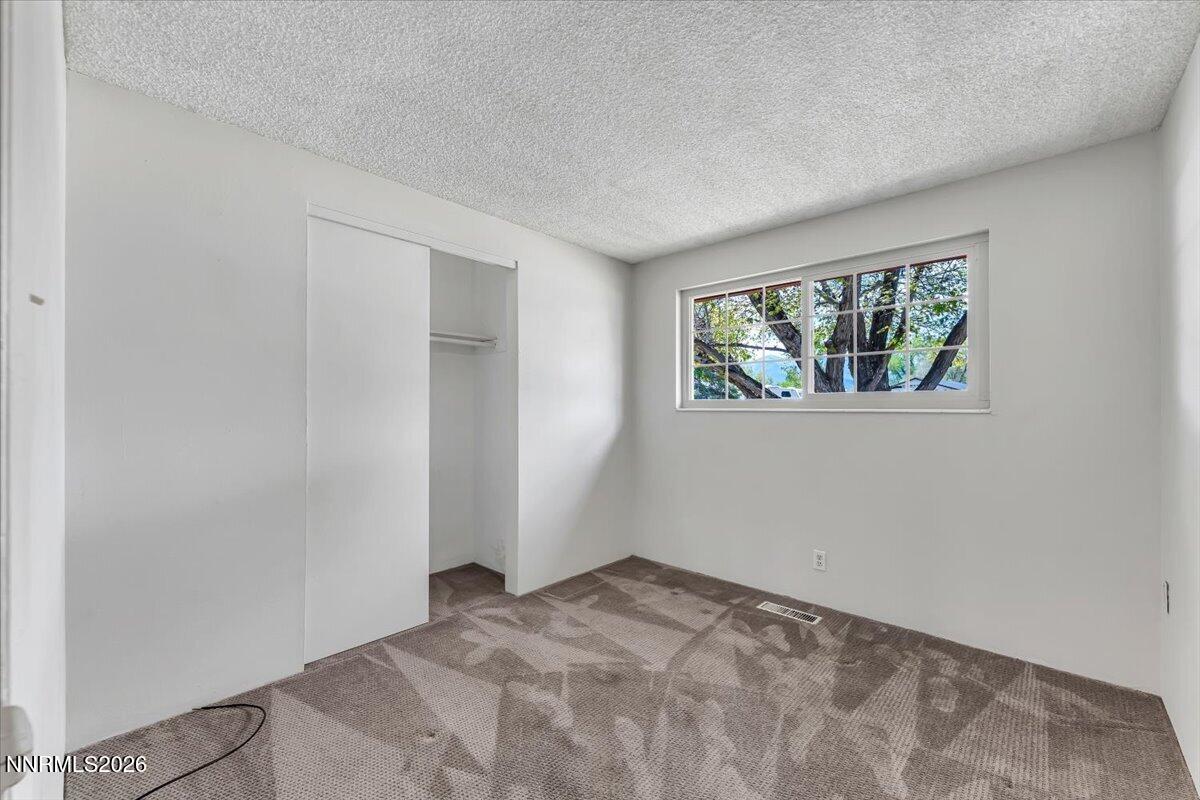 9070 Reservoir Street Reno, NV 89506 - Photo 19 of 37 19-9070 Reservoir St Reno NV 89506 (19 o