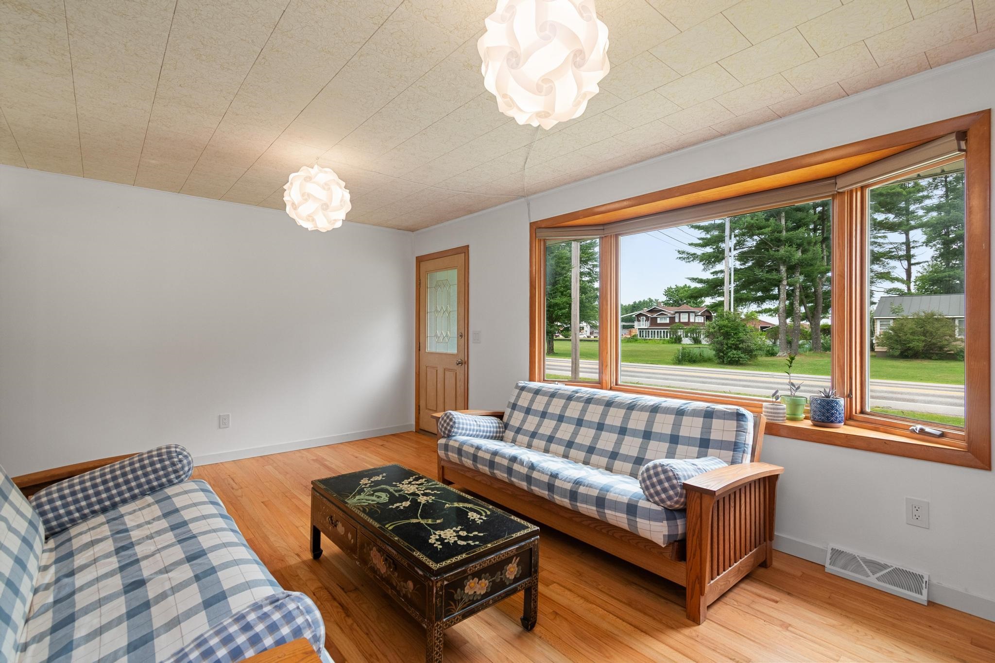 85 Jericho Road Essex, VT 05452 - Photo 8 of 45