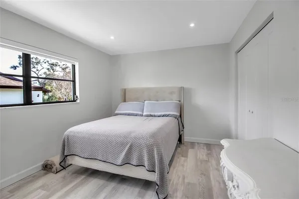 $7,500 | 1649 Stanford Lane, Sarasota, FL 34231