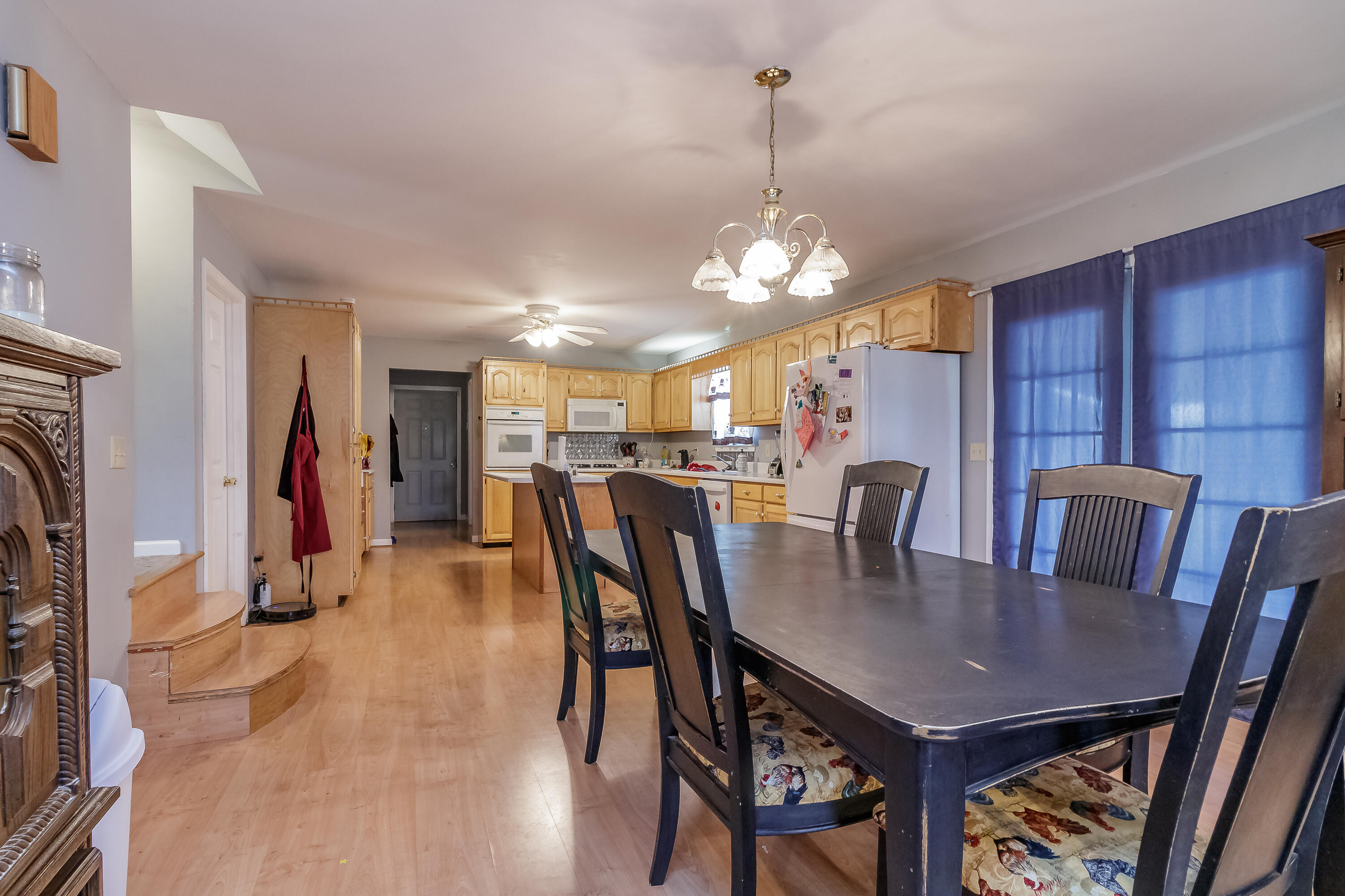 1199 Lake Howard Road LaFayette, GA 30728 - Photo 8 of 27 Kitchen / Dining