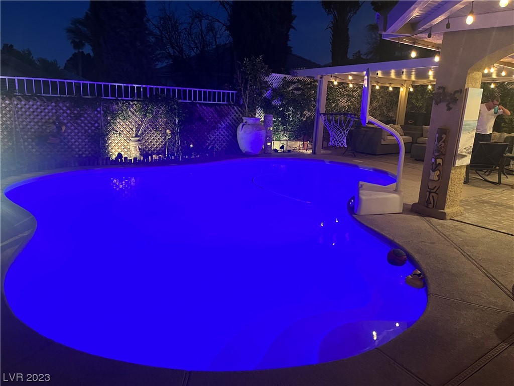 1600 Rappeling Las Vegas, NV 89144 - Photo 18 of 19