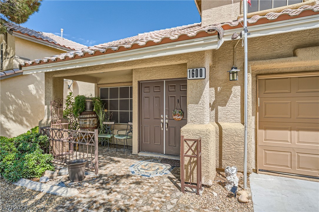 1600 Rappeling Las Vegas, NV 89144 - Photo 2 of 19