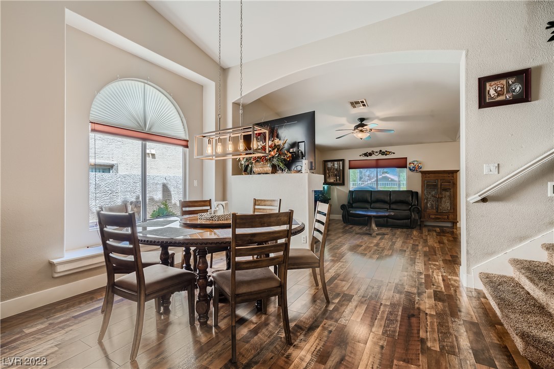 1600 Rappeling Las Vegas, NV 89144 - Photo 4 of 19