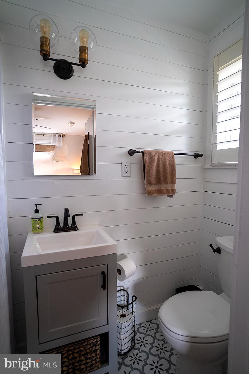 1905 Clifden Road Catonsville, MD 21228 - Photo 9 of 24 Remodeled master bath