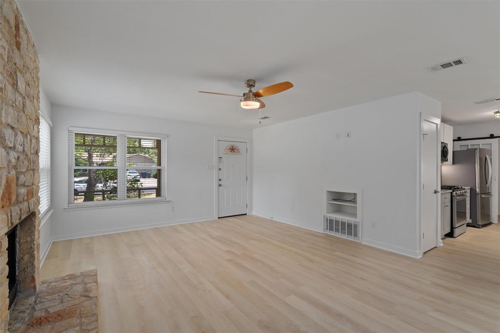 8907 Creekmont Cove Austin, TX 78748 - Photo 8 of 20