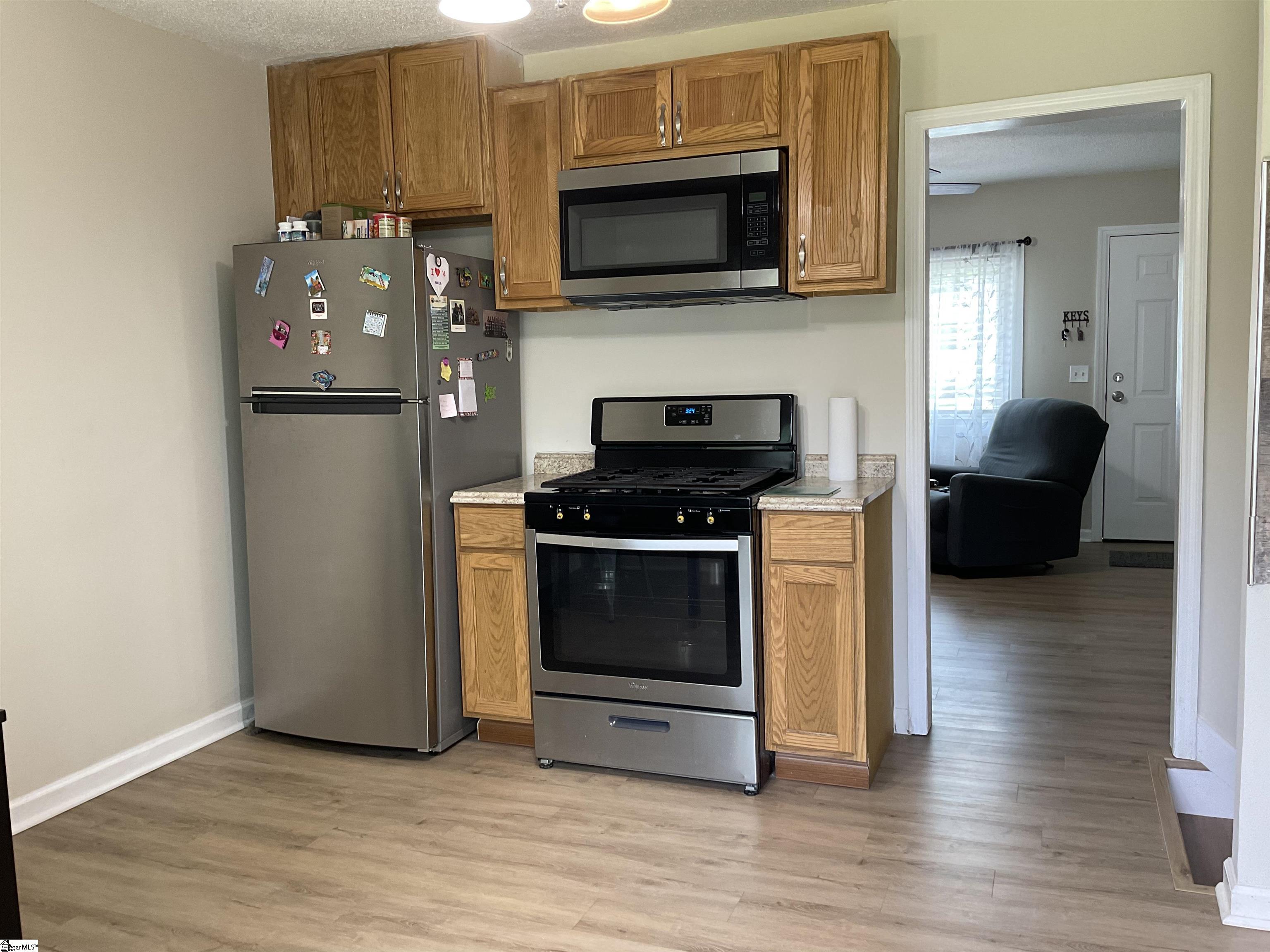 407 Old Farm Road Moore, SC 29369 - Photo 10 of 16