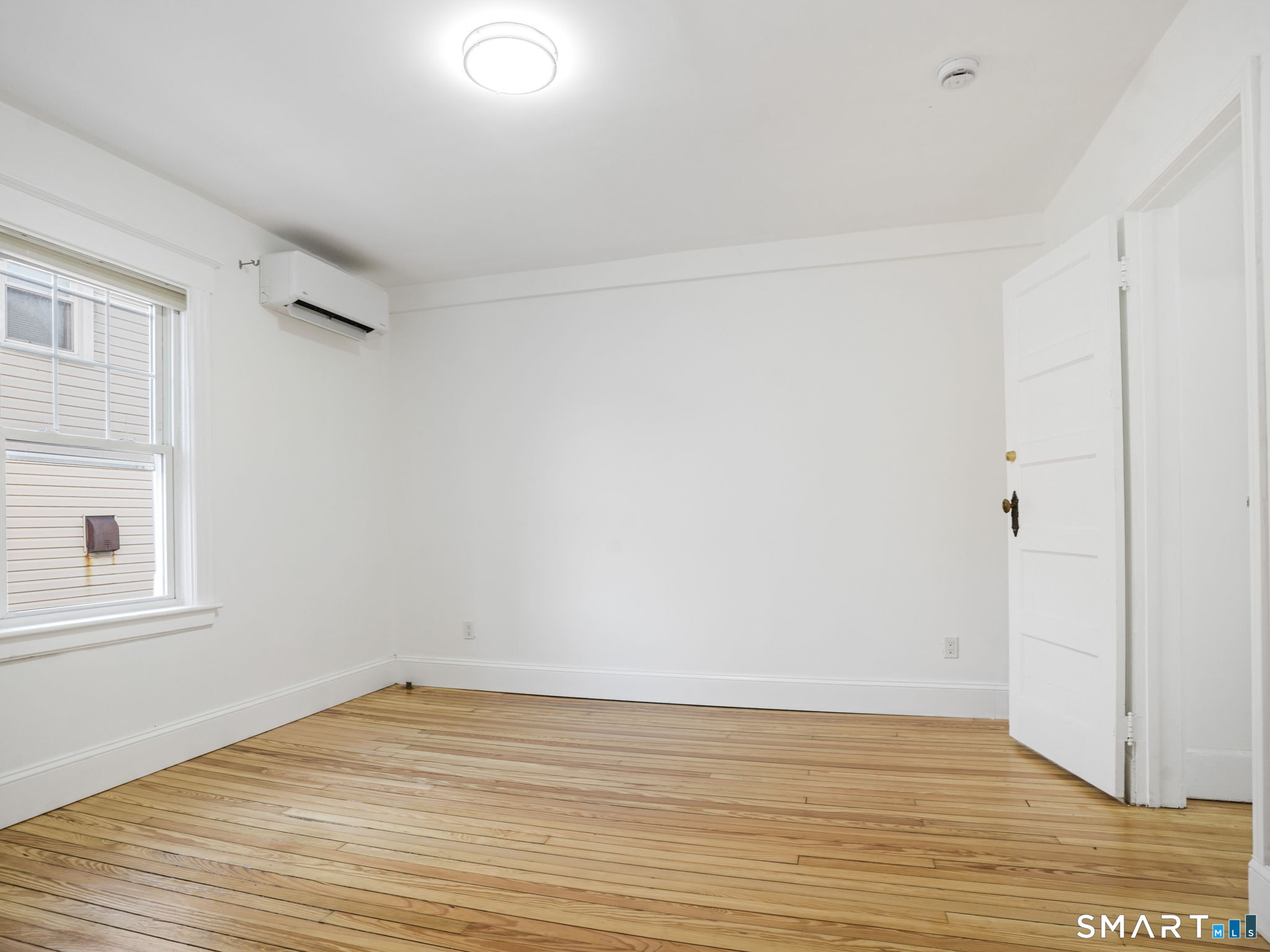 27 5th Street, Unit 2 Stamford, CT 06905 - Photo 9 of 23