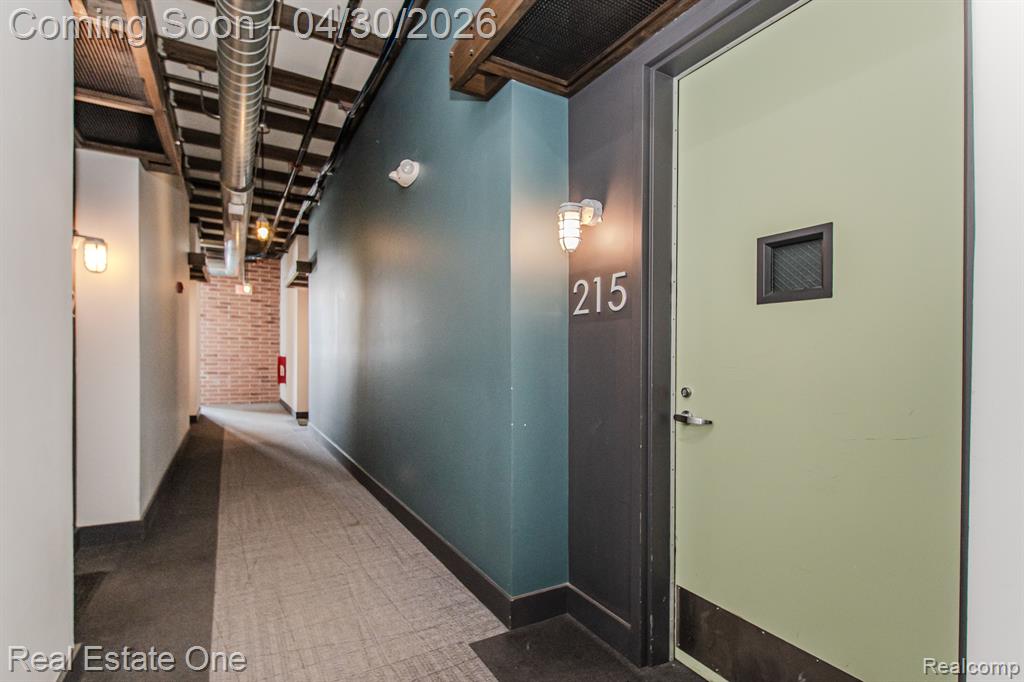 211 East 9 Mile Road, Unit 215 Ferndale, MI 48220 - Photo 6 of 34