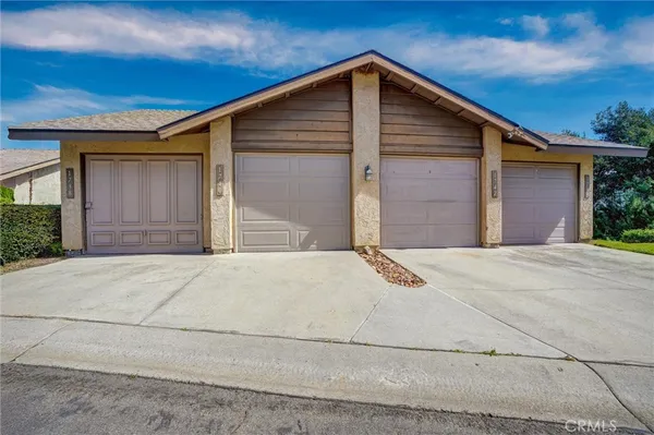 $389,000 | 1740 Pala Lake Drive, Fallbrook, CA 92028