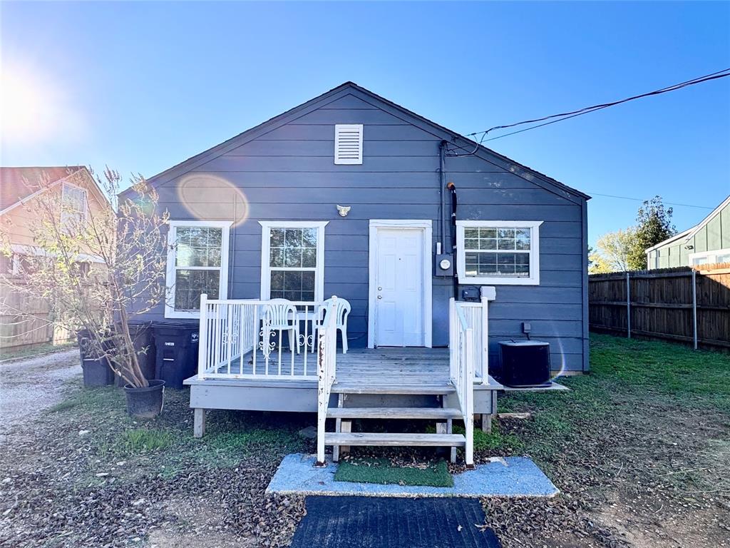 202 North Riverside Drive Fort Worth, TX 76111 - Photo 21 of 25 a view of a house with a yard