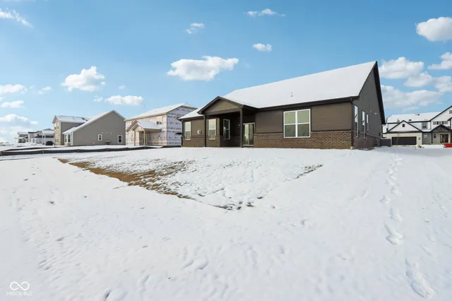 $419,995 | 5467 Volanti Way, Greenwood, IN 46143