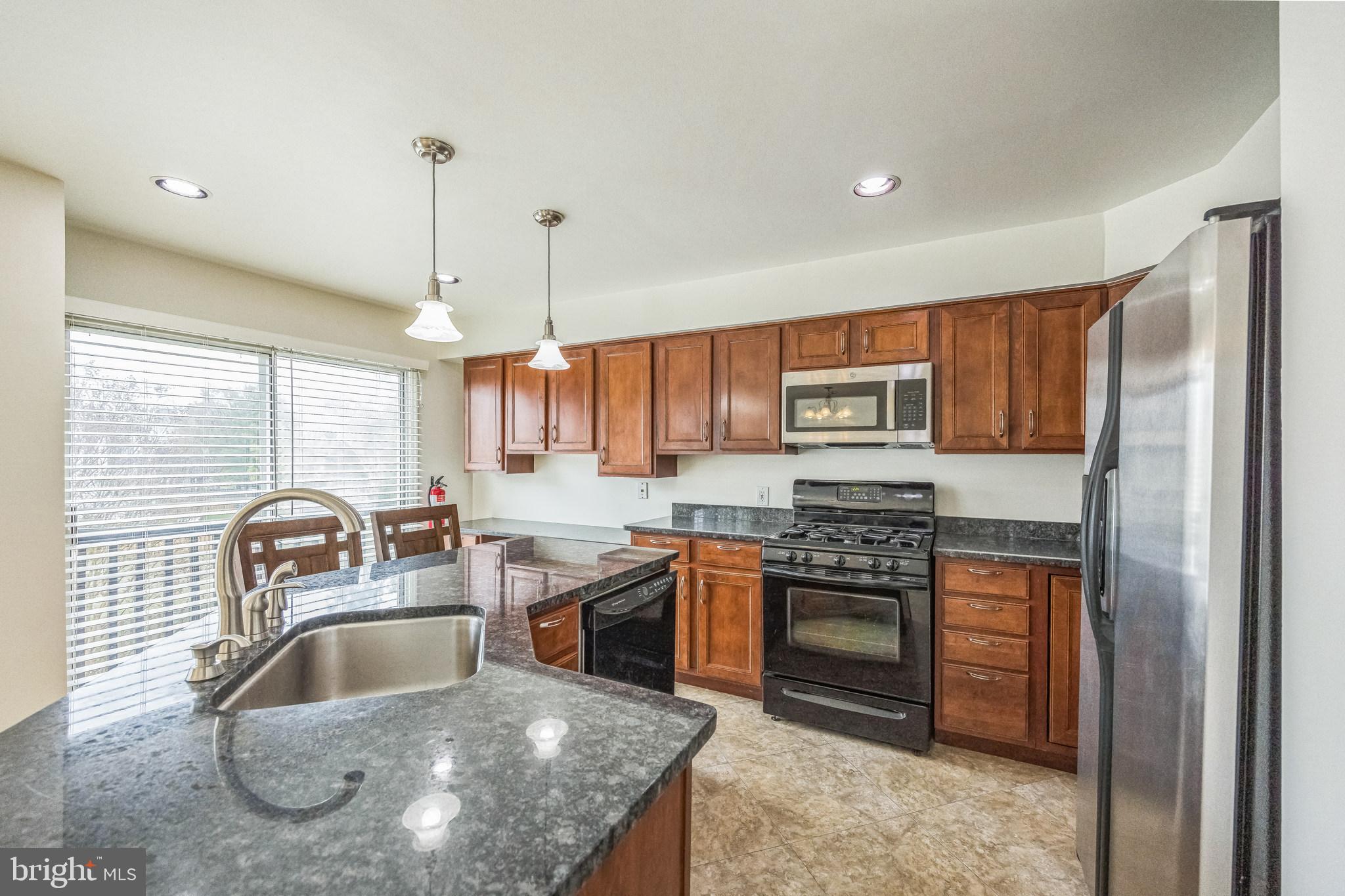 8 Weatherly Road Delran, NJ 08075 - Photo 8 of 30 Gallery Image 8