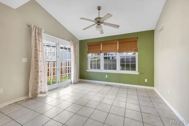 $375,000 | 1605 Fahrpark Court, St. Louis, MO 63146