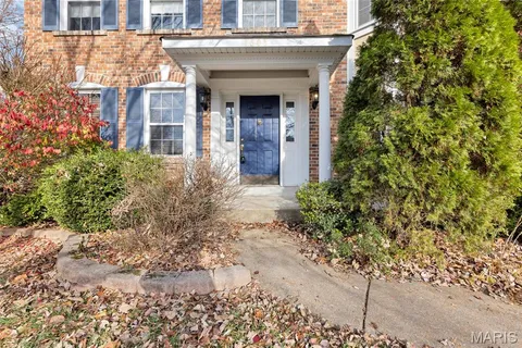 $375,000 | 1605 Fahrpark Court, St. Louis, MO 63146