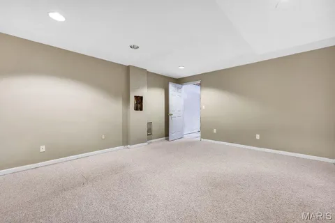 $375,000 | 1605 Fahrpark Court, St. Louis, MO 63146