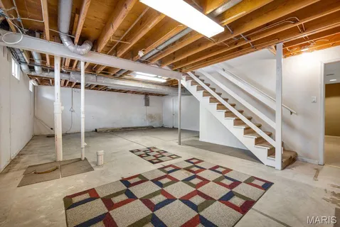 $375,000 | 1605 Fahrpark Court, St. Louis, MO 63146