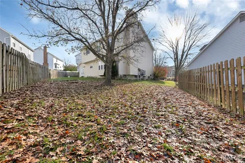 $375,000 | 1605 Fahrpark Court, St. Louis, MO 63146