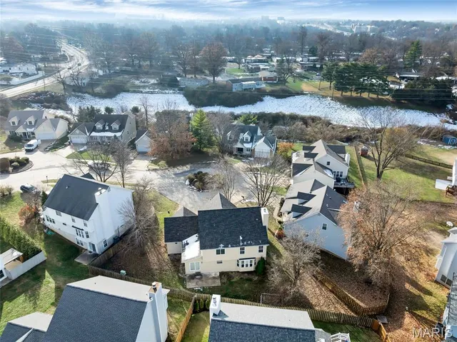 $375,000 | 1605 Fahrpark Court, St. Louis, MO 63146