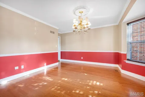 $375,000 | 1605 Fahrpark Court, St. Louis, MO 63146