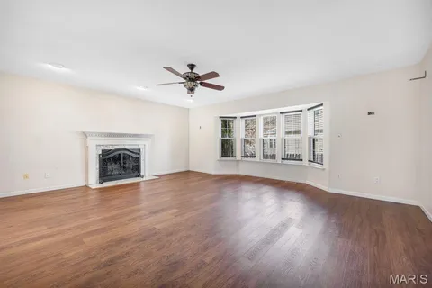 $375,000 | 1605 Fahrpark Court, St. Louis, MO 63146