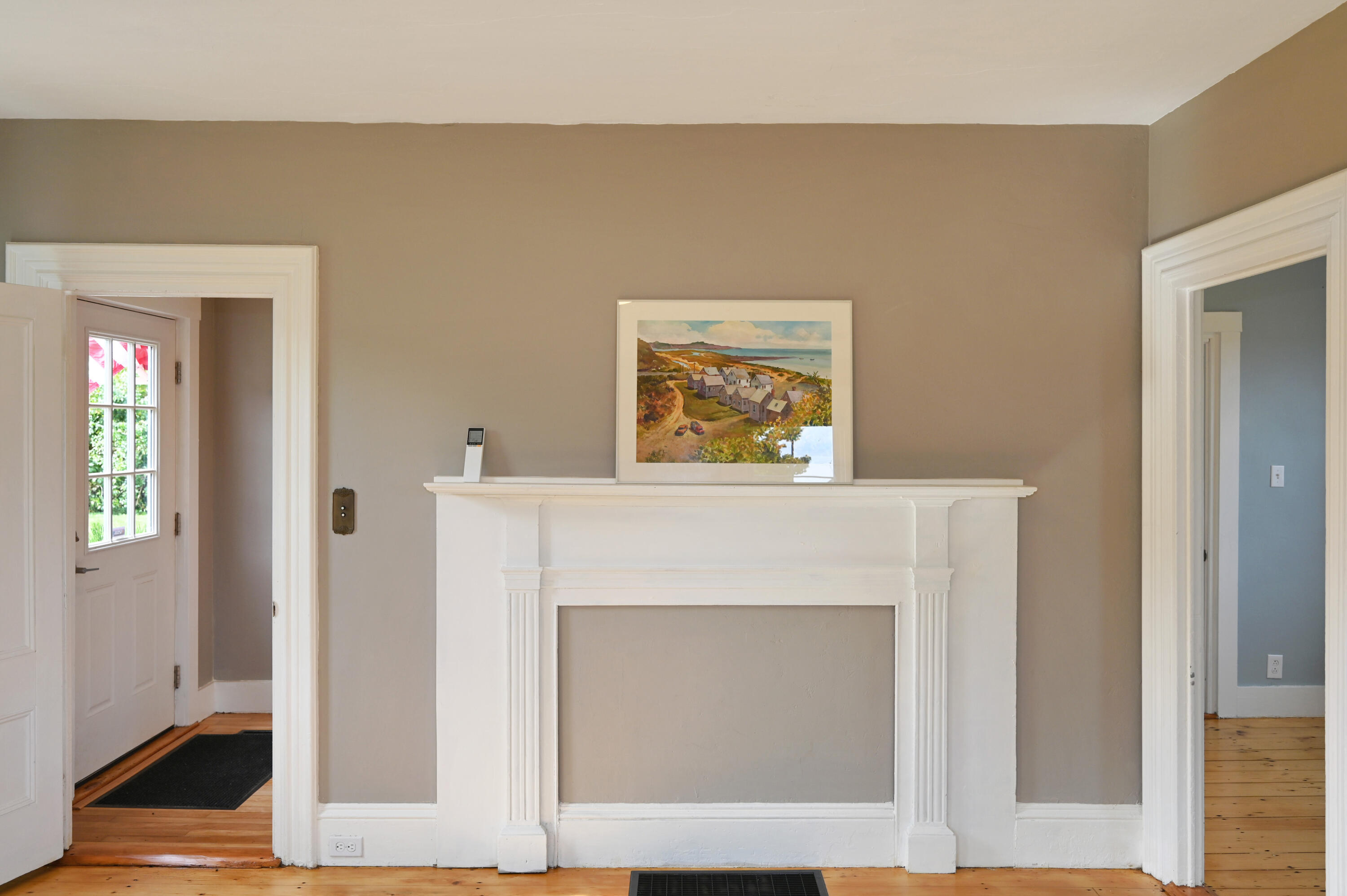 1738 Harpswell Islands Road Orrs Island, ME 04066 - Photo 25 of 39 Living Room