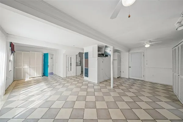 $2,000,000 | 2830 Bay Shore Circle, Sarasota, FL 34234