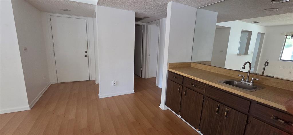 700 Starkey Road, Unit 1224 Largo, FL 33771 - Photo 6 of 14