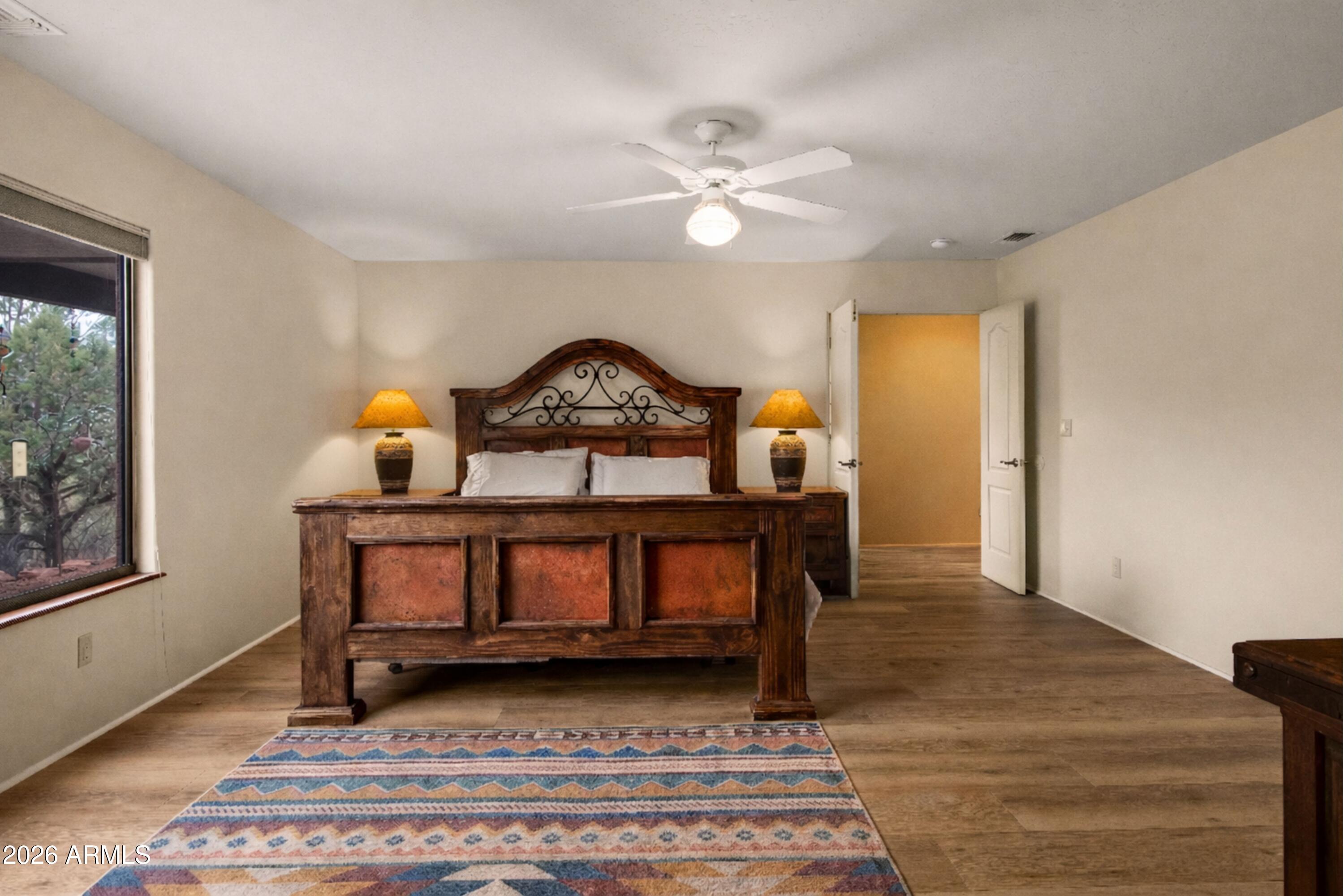 355 El Camino Road Sedona, AZ 86336 - Photo 19 of 46 355ElCaminoRd-PrimarySuite-03