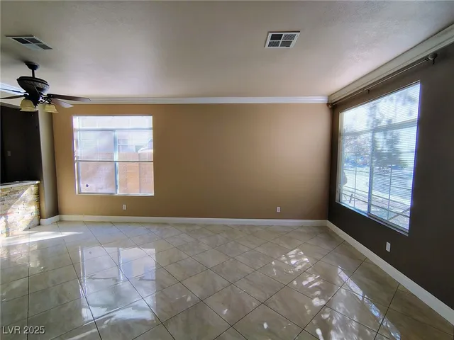 $2,700 | 2574 Golden Bay Court, Henderson, NV 89052