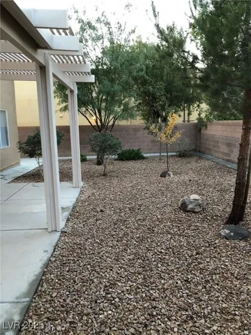 $2,700 | 2574 Golden Bay Court, Henderson, NV 89052