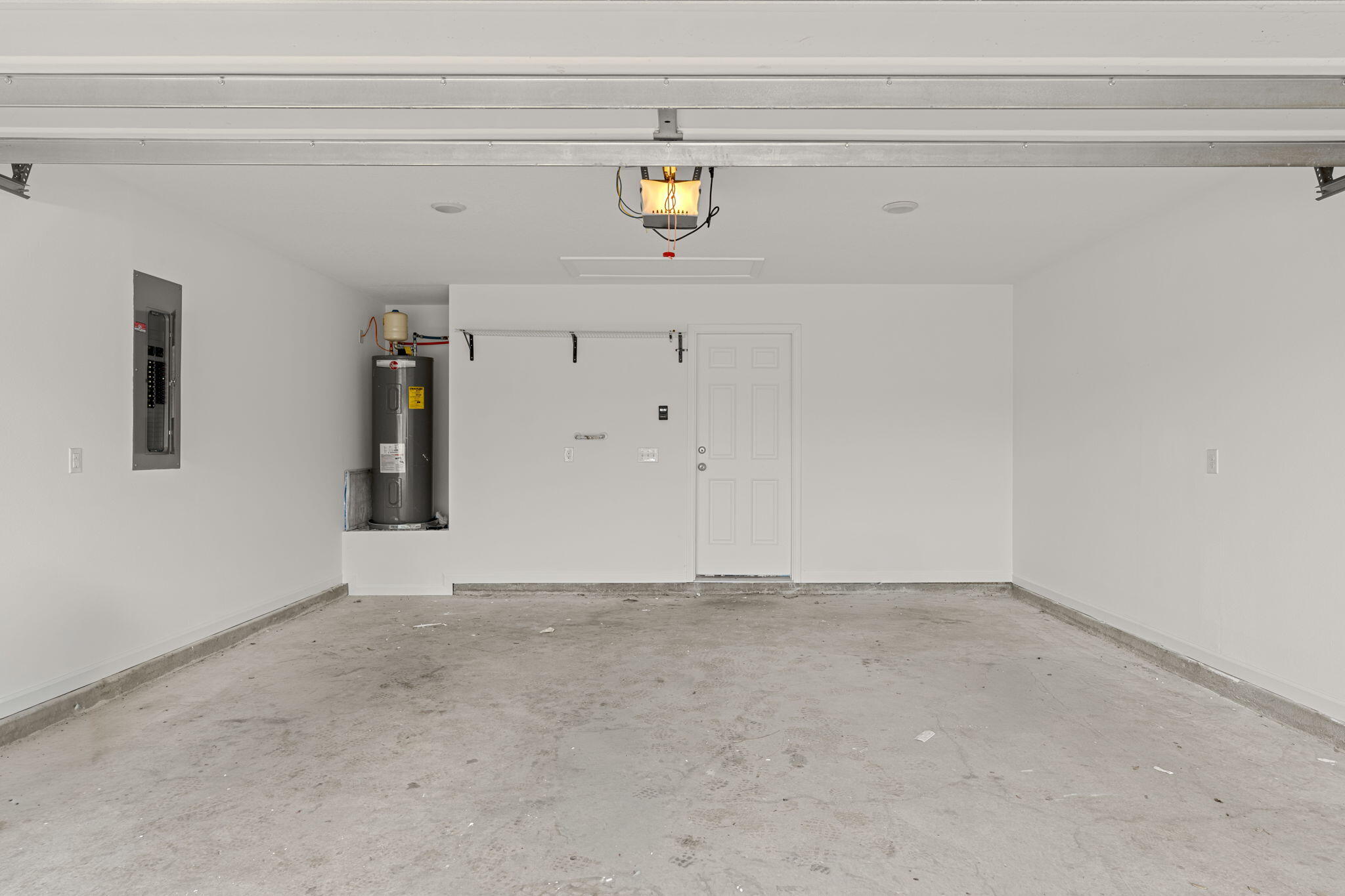 545 Earl Godwin Road Freeport, FL 32439 - Photo 32 of 50 a view of an empty room