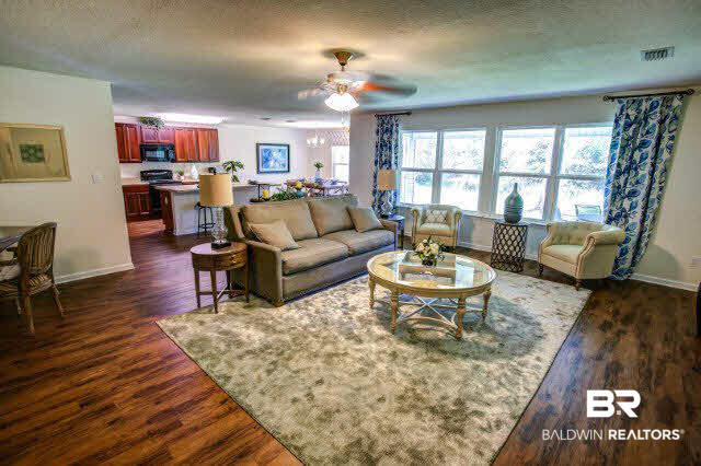 12223 Cressida Loop Daphne, AL 36526 - Photo 7 of 16 Living Room